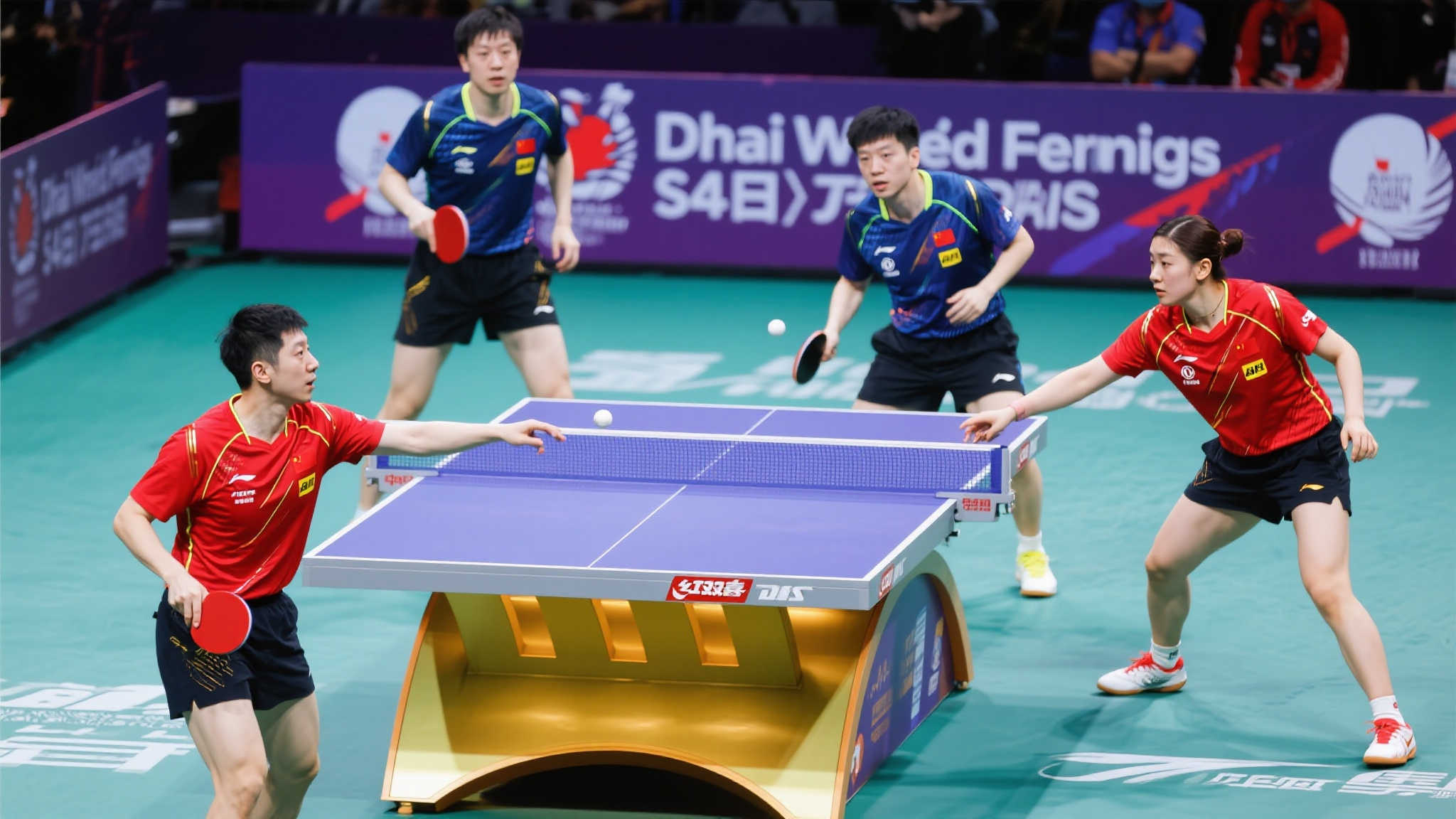 的一些举动 的一些举动